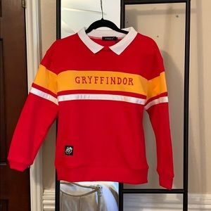 NWT Harry Potter Gryffindor Embroidered Sweatshirt